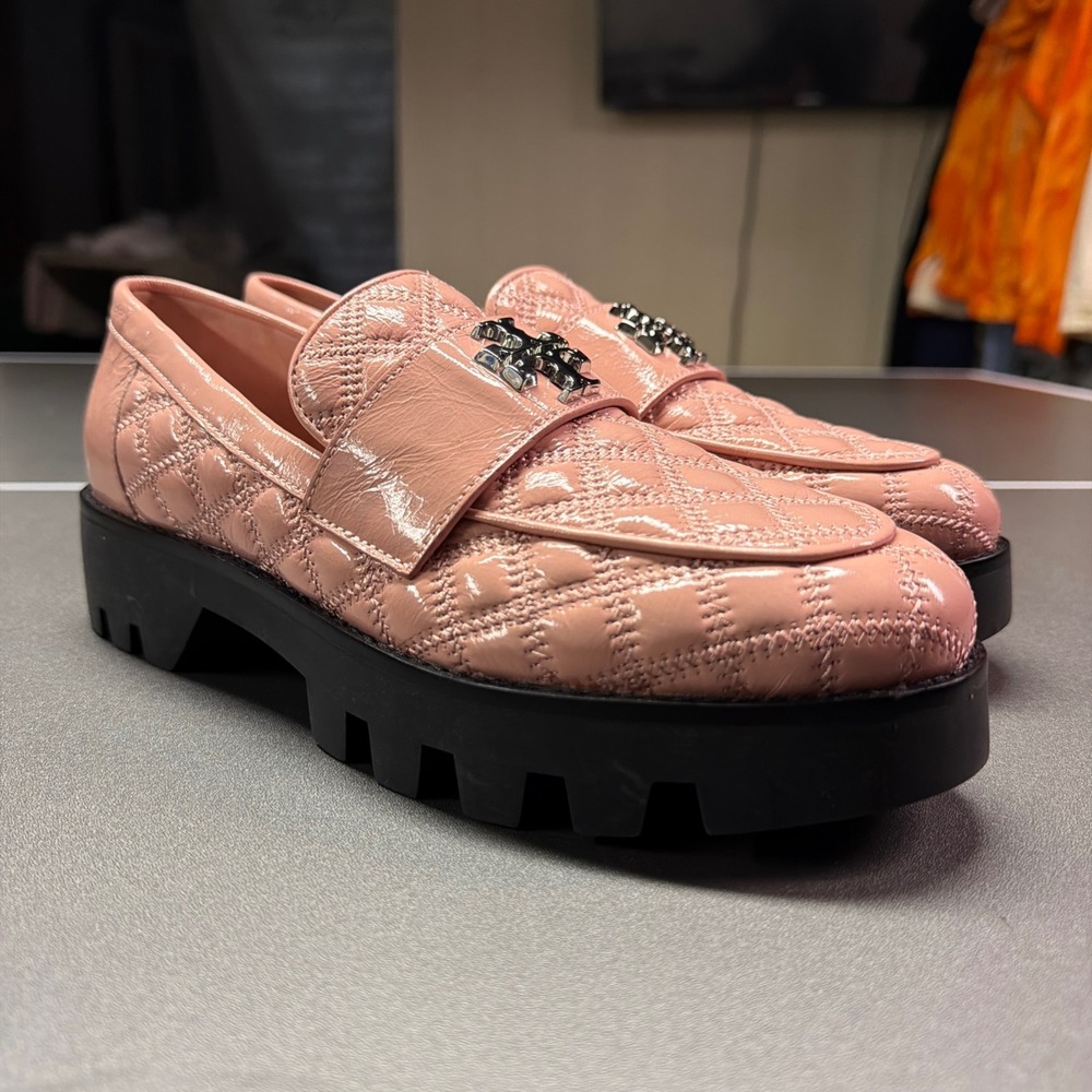 Tory Burch Pink Quilted Lug Sole Loafers Women's Size 8.5 Slip On Shoes